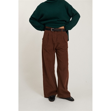 Basic Apparel Cherry Pants <br> Bison